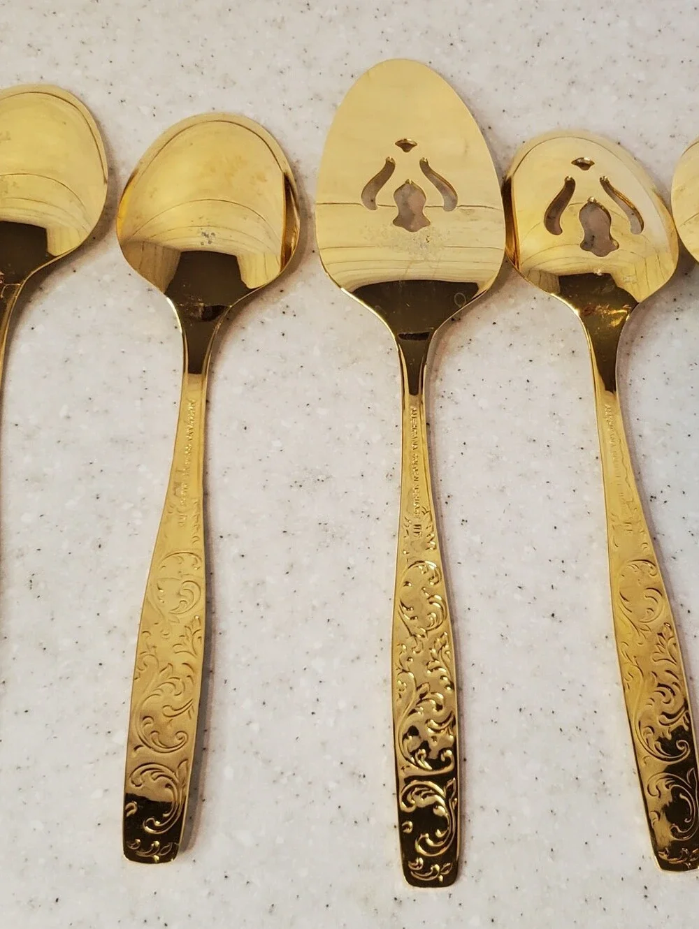 International Silver Americana Golden Heritage 44 Pc Gold Tone Flatware Set Serv